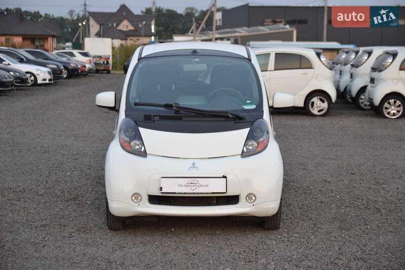 Хэтчбек Mitsubishi i-MiEV 2012 в Луцке
