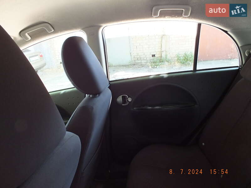 Хэтчбек Mitsubishi i-MiEV 2010 в Южноукраинске