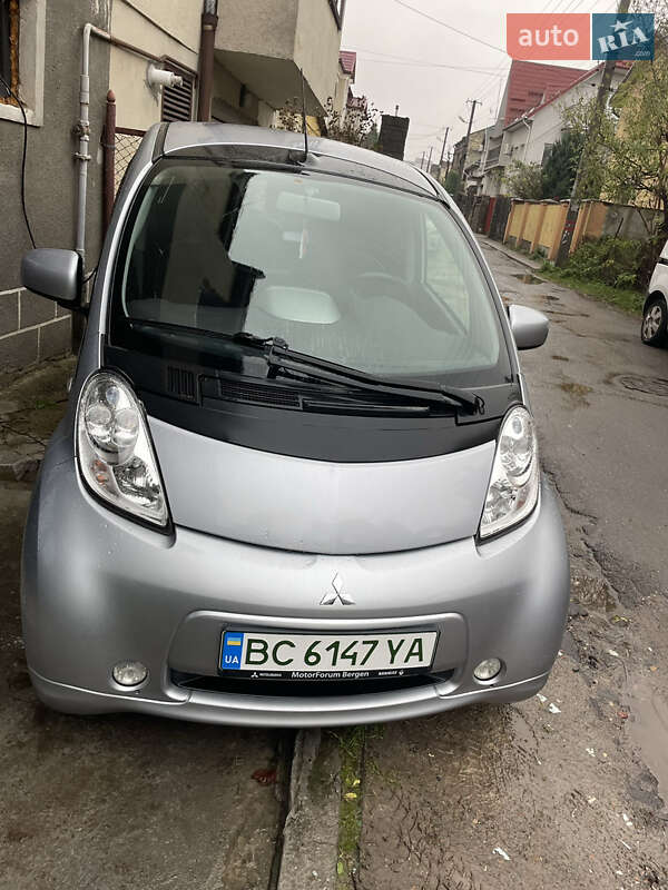 Хетчбек Mitsubishi i-MiEV 2016 в Львові