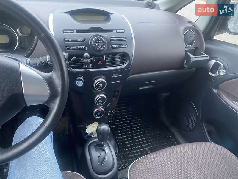 Хэтчбек Mitsubishi i-MiEV 2011 в Луцке