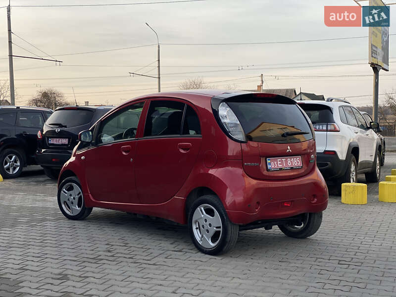 Хэтчбек Mitsubishi i-MiEV 2013 в Луцке