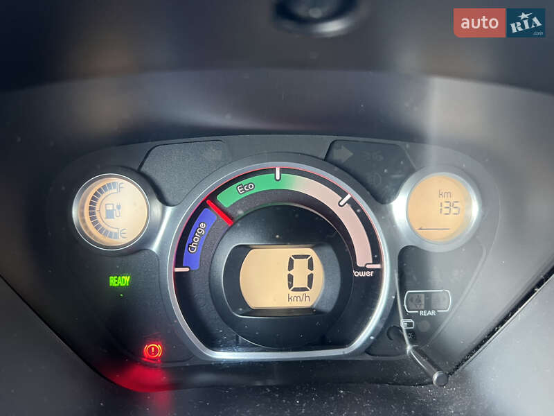 Хэтчбек Mitsubishi i-MiEV 2015 в Владимире