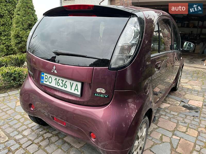 Хэтчбек Mitsubishi i-MiEV 2013 в Тернополе
