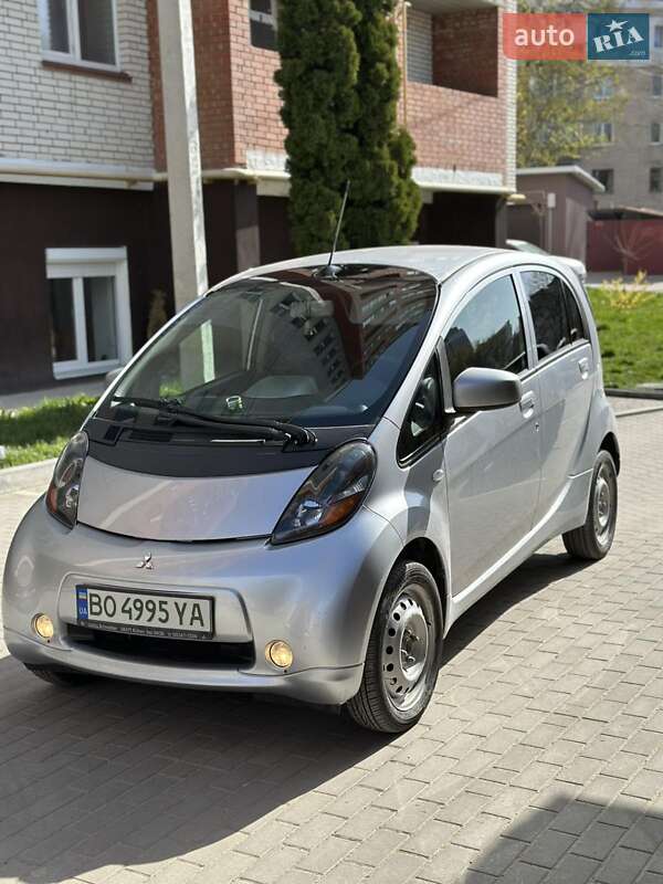 Mitsubishi i-MiEV 2011