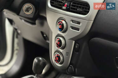 Хэтчбек Mitsubishi i-MiEV 2011 в 