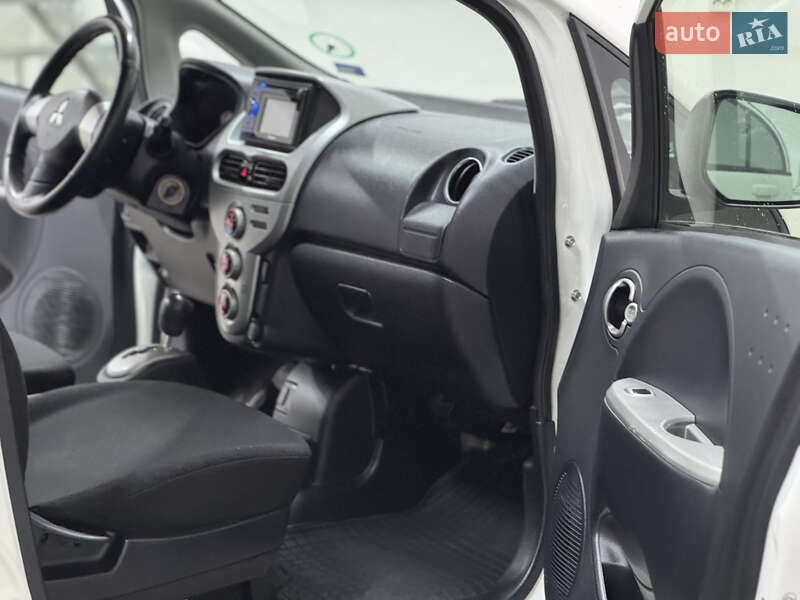 Хэтчбек Mitsubishi i-MiEV 2011 в Тернополе