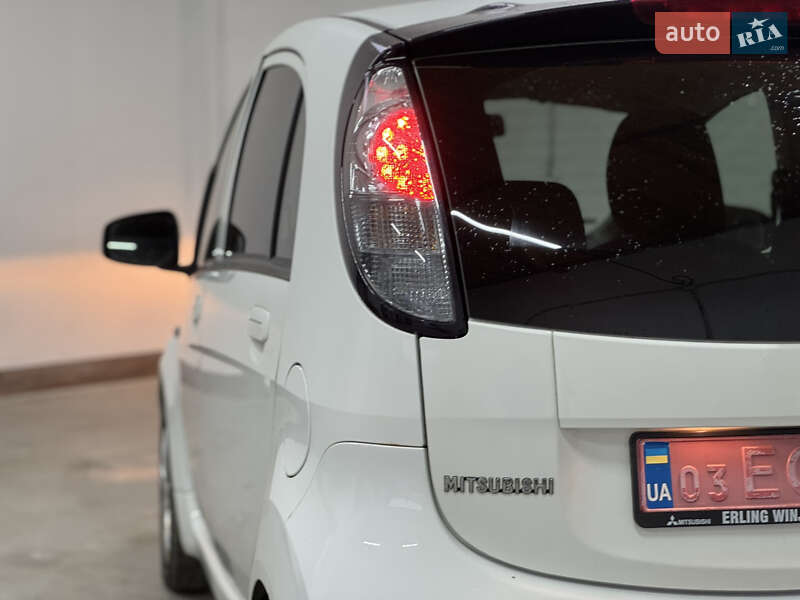 Хэтчбек Mitsubishi i-MiEV 2011 в Тернополе