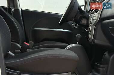 Хэтчбек Mitsubishi i-MiEV 2011 в 