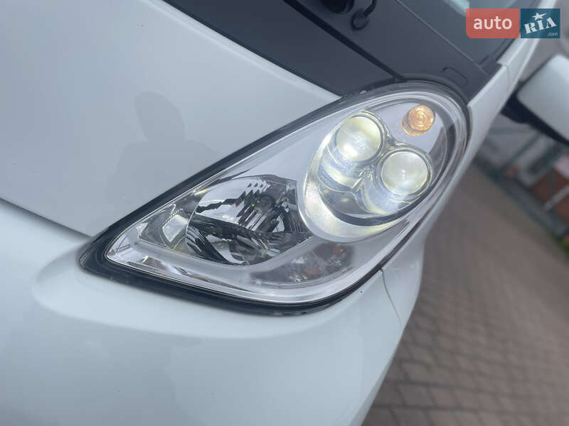 Хетчбек Mitsubishi i-MiEV 2015 в Дрогобичі