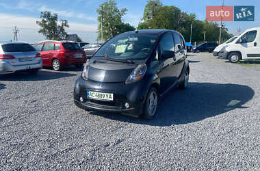 Хетчбек Mitsubishi i-MiEV 2011 в 