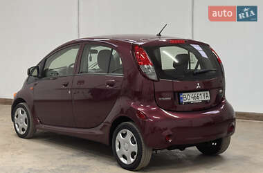 Хэтчбек Mitsubishi i-MiEV 2012 в 