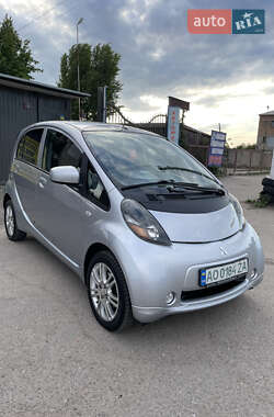 Хэтчбек Mitsubishi i-MiEV 2011 в Мироновке