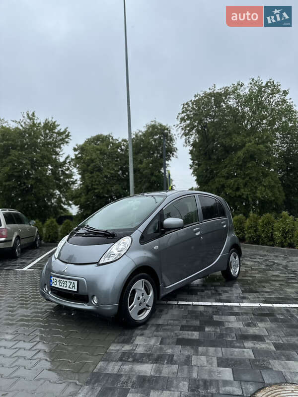 Хэтчбек Mitsubishi i-MiEV 2013 в Виннице