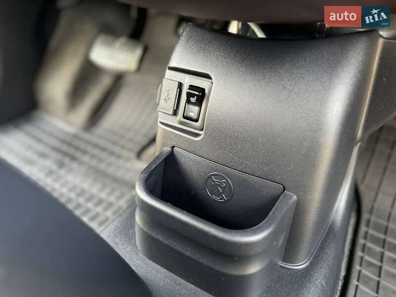 Хэтчбек Mitsubishi i-MiEV 2012 в Трускавце фото 35 Хэтчбек Mitsubishi i-MiEV 2012 в Трускавце