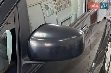 Хэтчбек Mitsubishi i-MiEV 2011 в 