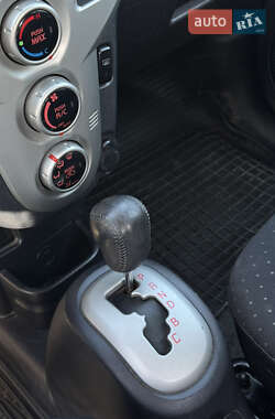 Хетчбек Mitsubishi i-MiEV 2010 в 