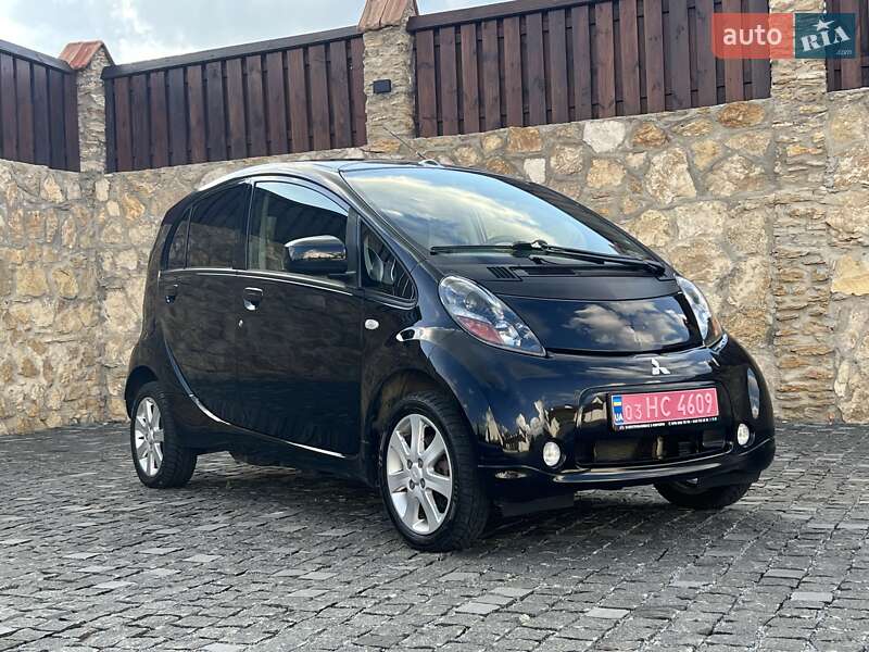 Хетчбек Mitsubishi i-MiEV 2011 в Рівному