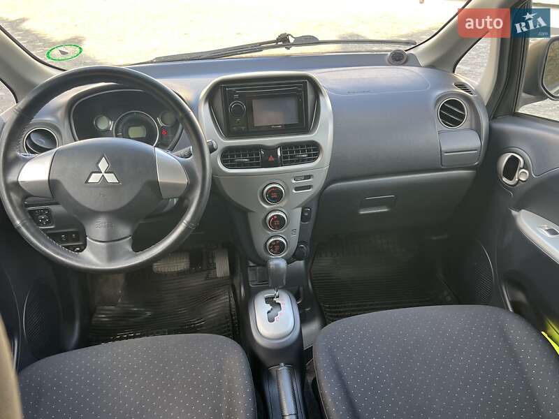 Хетчбек Mitsubishi i-MiEV 2011 в Рівному