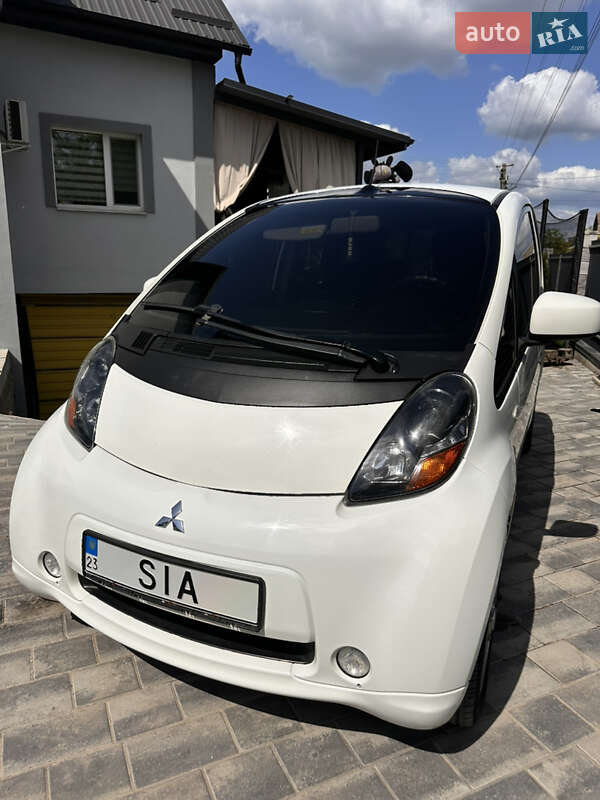 Mitsubishi i-MiEV 2011