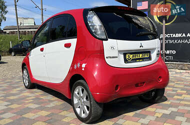 Хэтчбек Mitsubishi i-MiEV 2011 в 