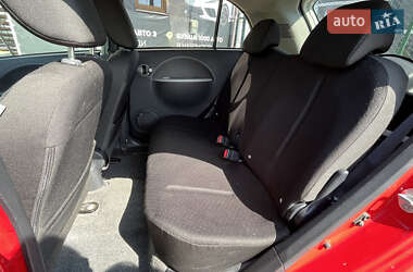 Хэтчбек Mitsubishi i-MiEV 2011 в 