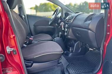 Хэтчбек Mitsubishi i-MiEV 2015 в 