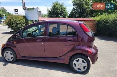 Хэтчбек Mitsubishi i-MiEV 2012 в 