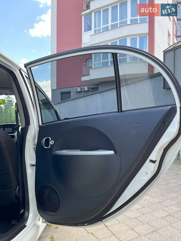 Хетчбек Mitsubishi i-MiEV 2012 в Львові