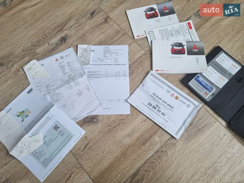 Хетчбек Mitsubishi i-MiEV 2012 в Львові