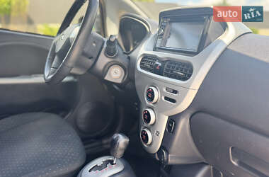 Хэтчбек Mitsubishi i-MiEV 2011 в 