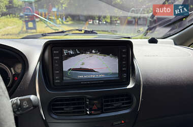 Хэтчбек Mitsubishi i-MiEV 2012 в 