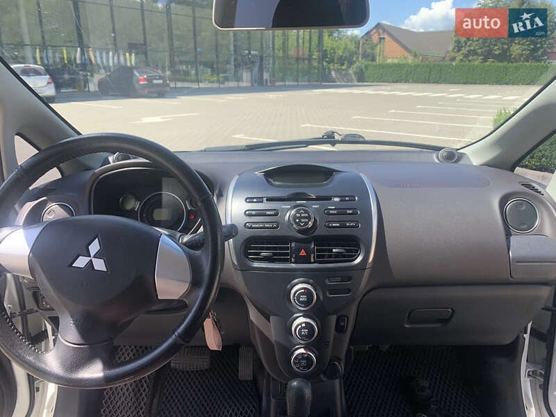 Хетчбек Mitsubishi i-MiEV 2015 в Вінниці