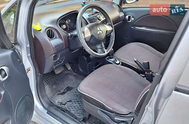 Хэтчбек Mitsubishi i-MiEV 2012 в 