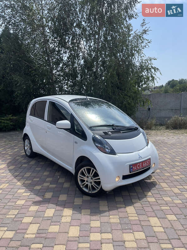 Mitsubishi i-MiEV 2011