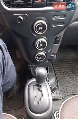 Хэтчбек Mitsubishi i-MiEV 2017 в 