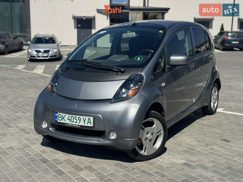 Mitsubishi i-MiEV 2011