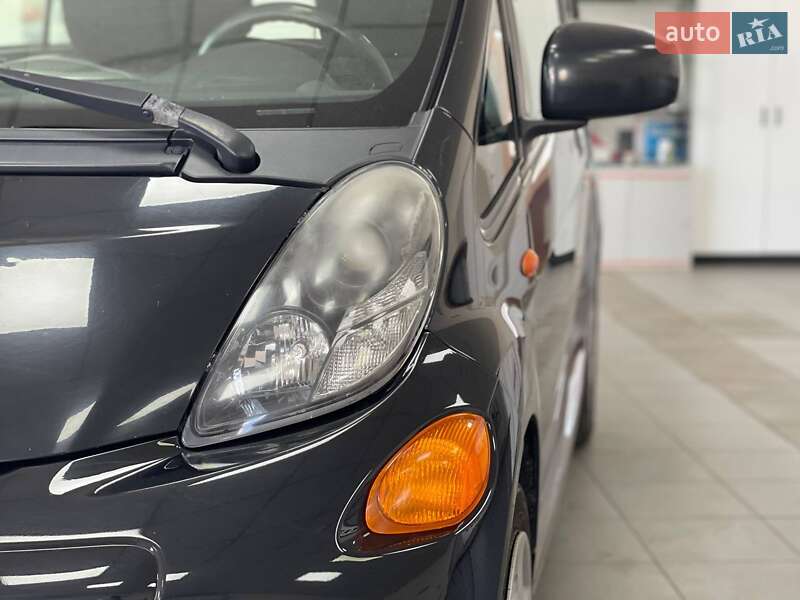 Хэтчбек Mitsubishi i-MiEV 2011 в Киеве