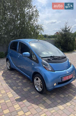 Хетчбек Mitsubishi i-MiEV 2011 в Дніпрі
