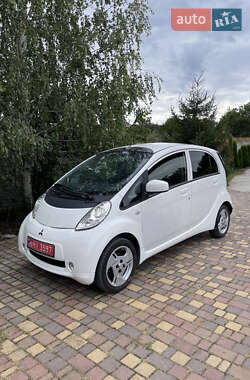 Хэтчбек Mitsubishi i-MiEV 2015 в Днепре