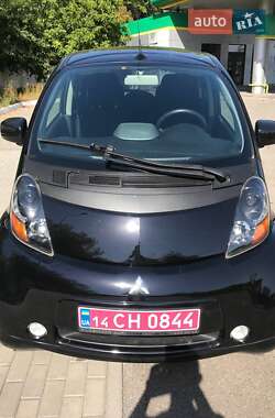 Хэтчбек Mitsubishi i-MiEV 2011 в 
