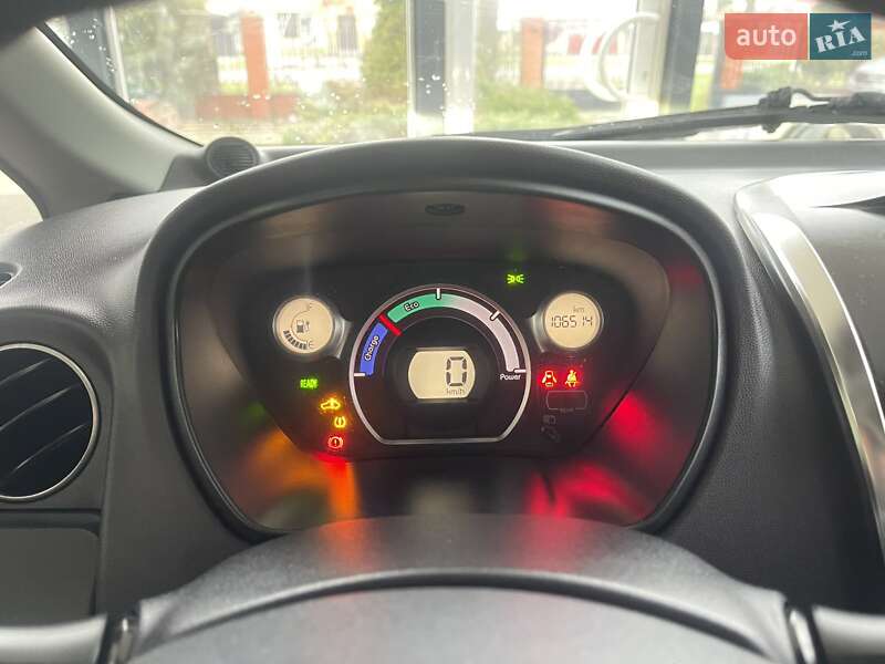 Хэтчбек Mitsubishi i-MiEV 2015 в Одессе