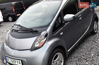 Хетчбек Mitsubishi i-MiEV 2011 в 