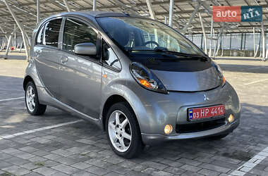 Хэтчбек Mitsubishi i-MiEV 2011 в 