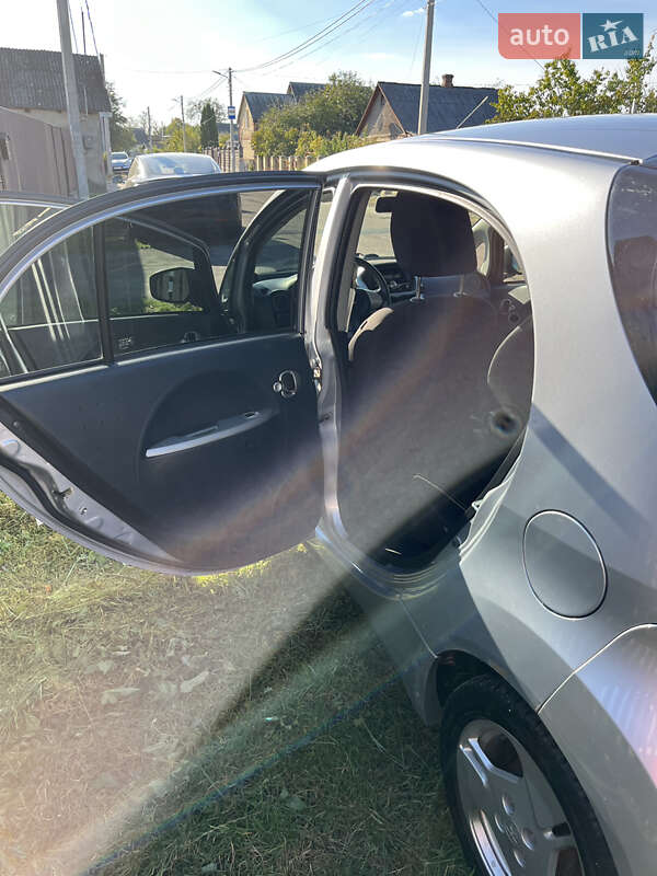 Хэтчбек Mitsubishi i-MiEV 2011 в Житомире фото 13 Хэтчбек Mitsubishi i-MiEV 2011 в Житомире