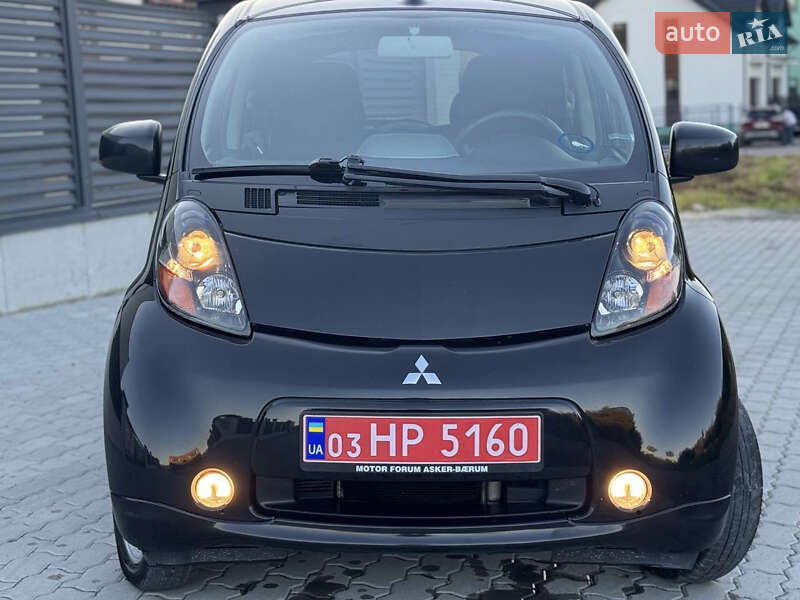 Хэтчбек Mitsubishi i-MiEV 2012 в Львове
