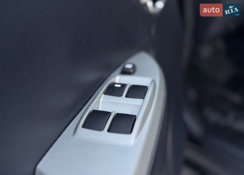 Хэтчбек Mitsubishi i-MiEV 2012 в Львове