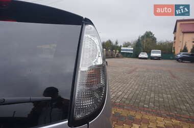 Хэтчбек Mitsubishi i-MiEV 2014 в 