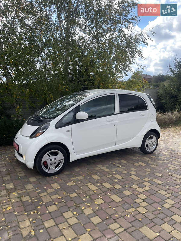 Хэтчбек Mitsubishi i-MiEV 2011 в Днепре