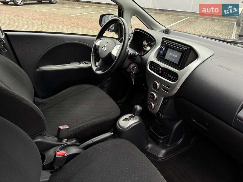 Хетчбек Mitsubishi i-MiEV 2011 в Бучі фото 30 Хетчбек Mitsubishi i-MiEV 2011 в Бучі