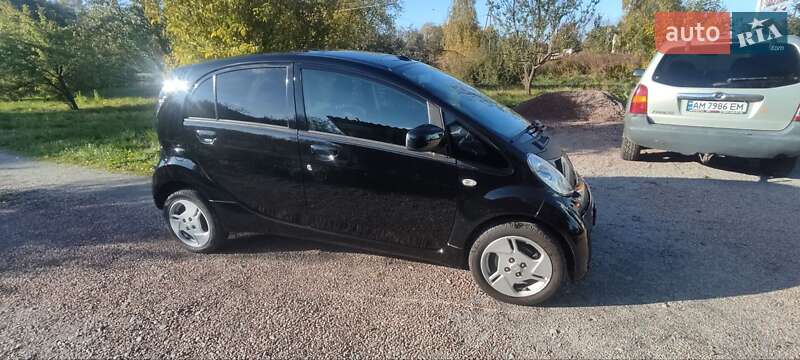Хетчбек Mitsubishi i-MiEV 2012 в Житомирі